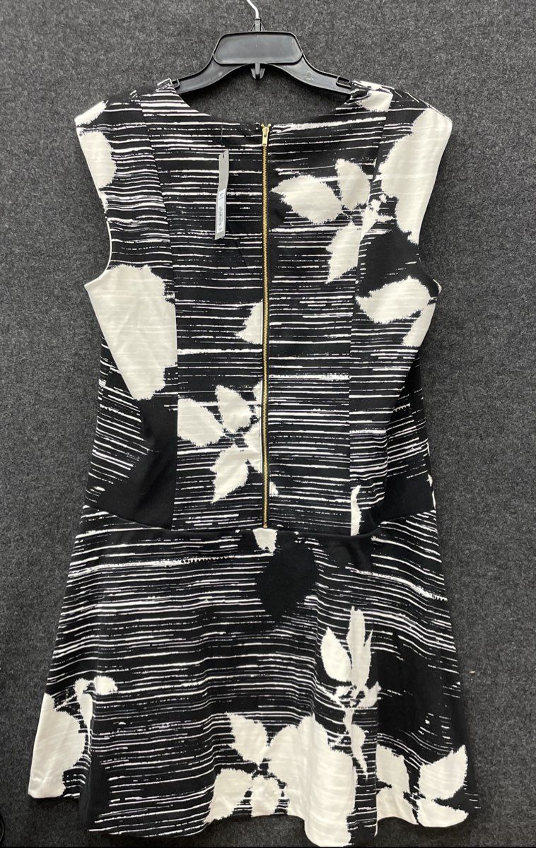 Apt. 9 Women's Black White Floral Striped Fit and Flare Dress Sleeveless XL NWT