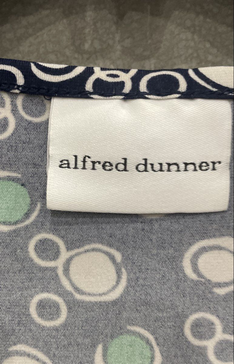 Alfred Dunner Women's Navy Blue Abstract Circle Print Short Sleeve Top Sz XL