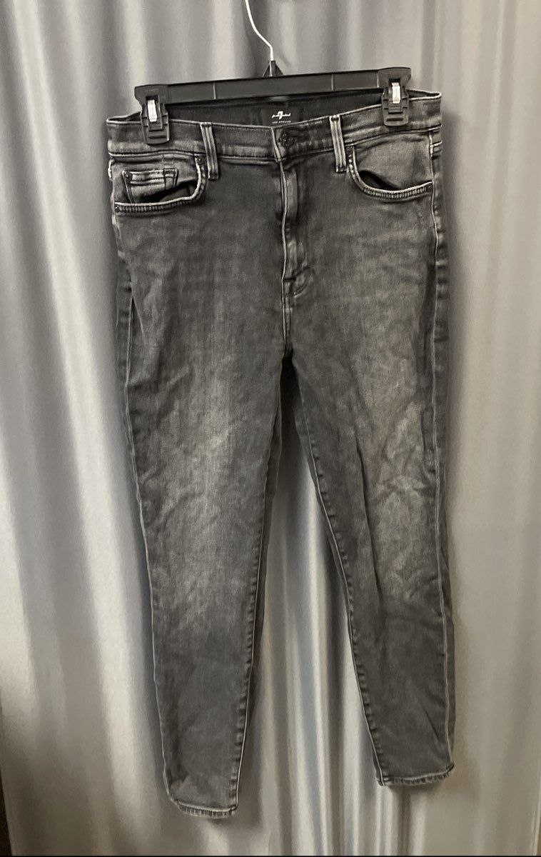 7 For All Mankind Women's Black Skinny Jeans Washed Embellished Pockets Sz 29