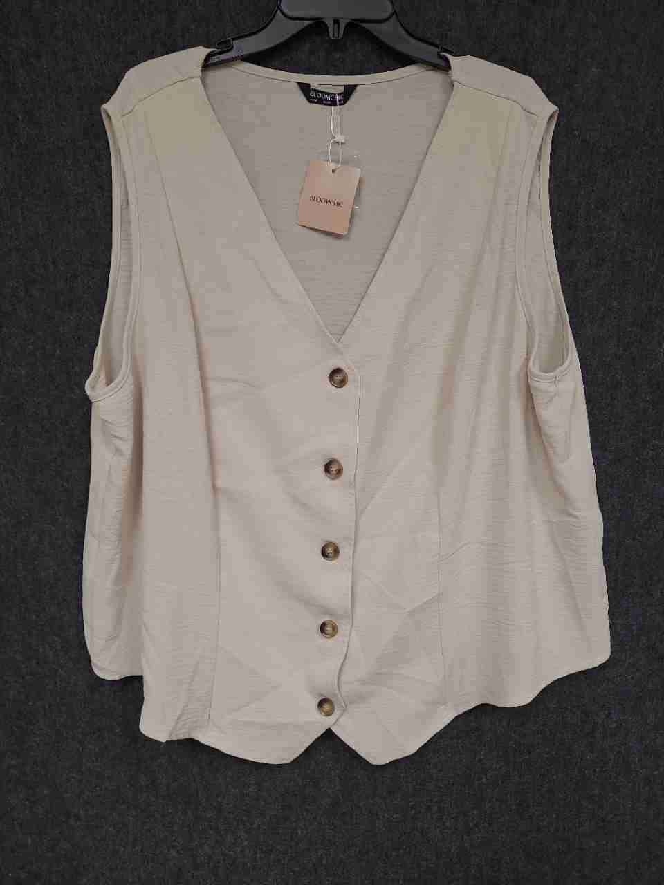 Bloomchic Women's Beige Textured V-Neck Button Front Vest Top Size 26 NWT