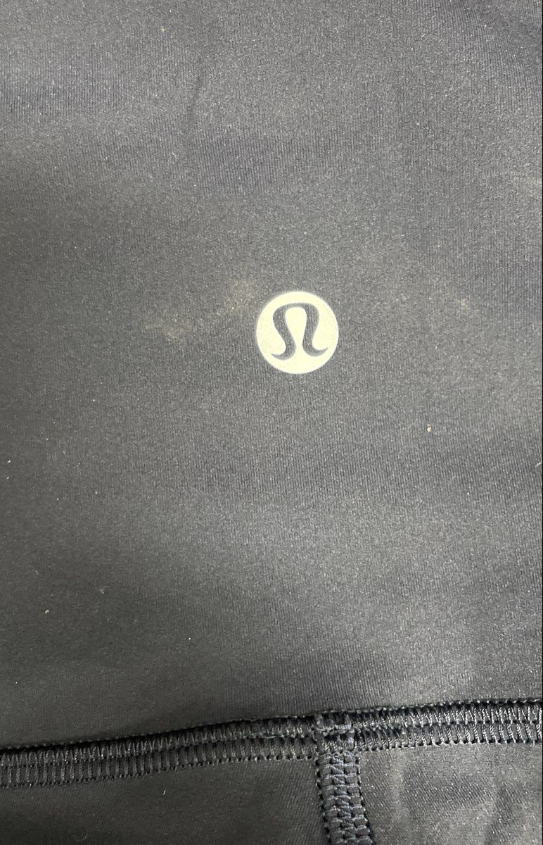 Lululemon Women's Navy Blue High-Rise Athletic Biker Yoga Gym Shorts