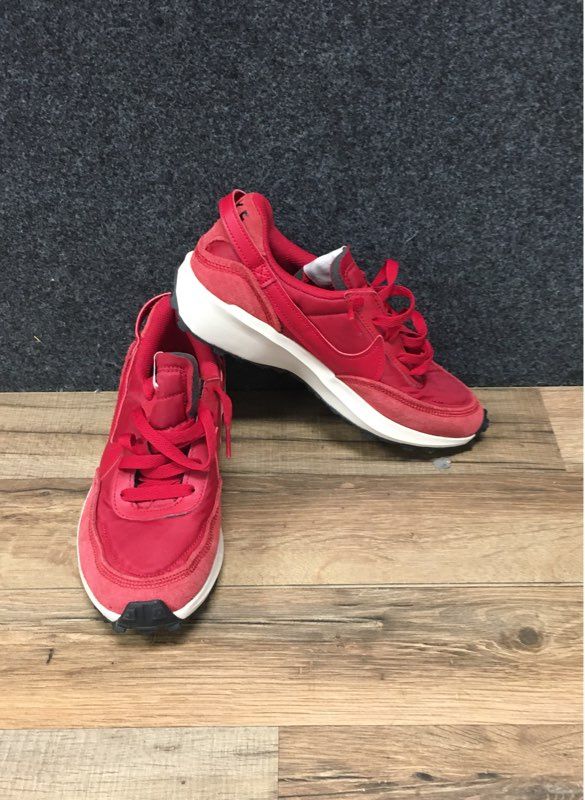 Nike Waffle Debut Gym Red University Red Women's Running Shoes Size 6