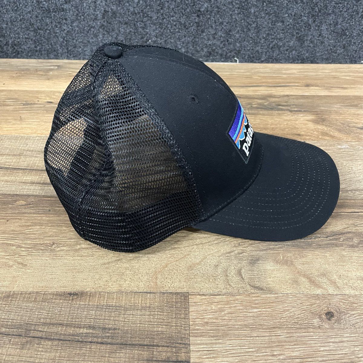 Patagonia Men's Black P-6 Logo Fitz Roy Trucker Hat Snapback Mesh Cap Adjustable