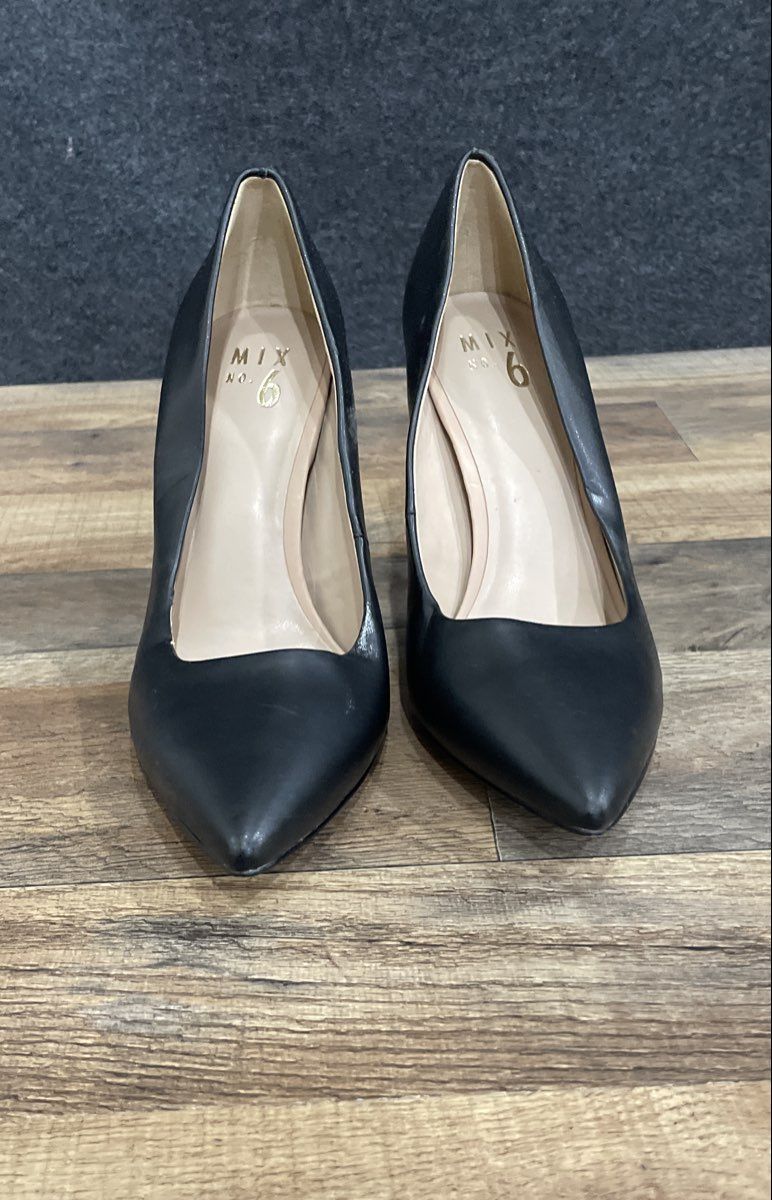 Mix No. 6 Black Pointed Toe Pumps Lucite Stiletto Heel Women's Size 9.5
