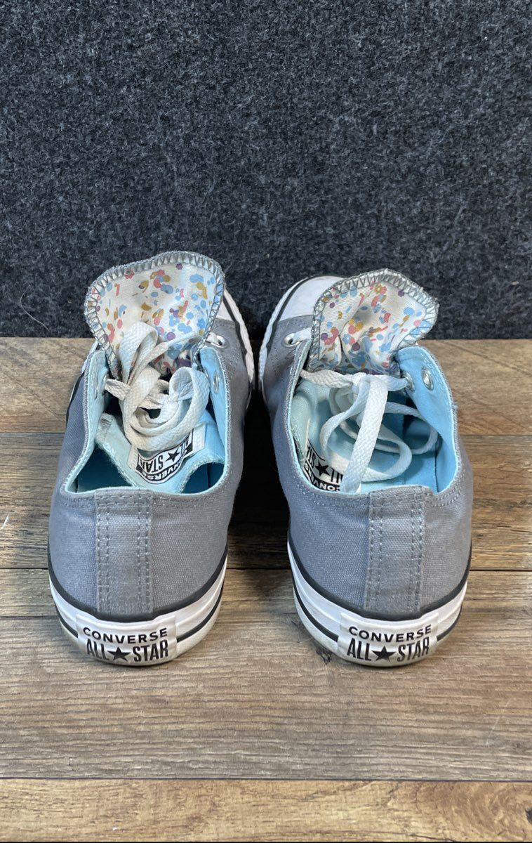 Converse Chuck Taylor All Star Low Top Grey Blue Floral Women's Size 8