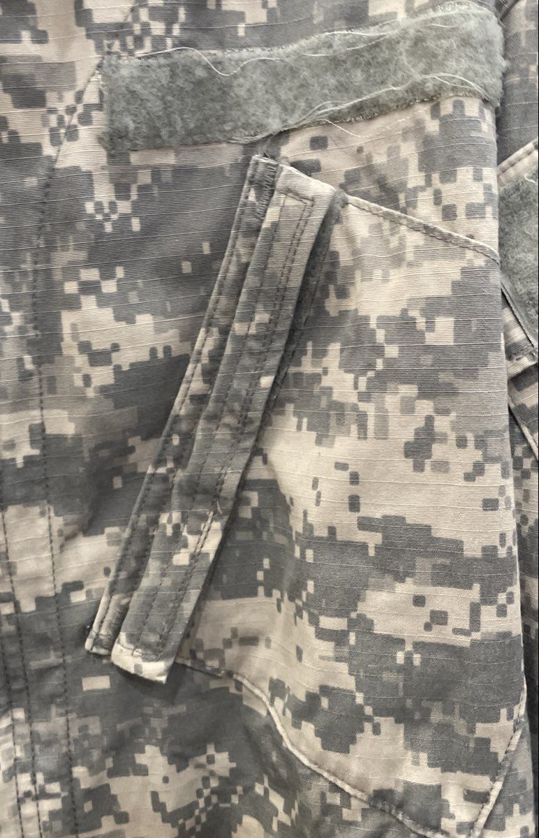 US Army Men's UCP Digital Camo ACU Combat Uniform Jacket Ripstop Medium Regular