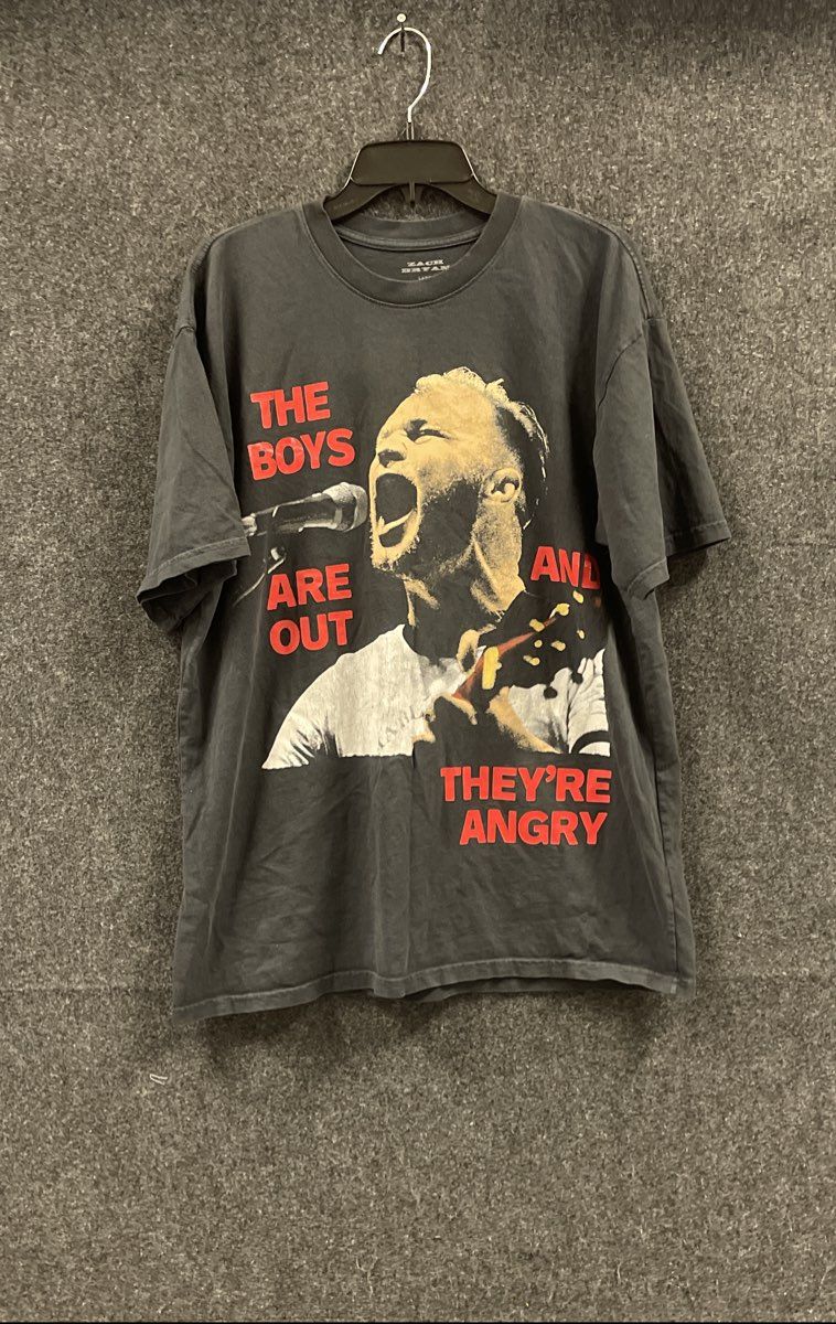 Zach Bryan The Boys Are Out Official Merchandise Graphic T-Shirt Sz L