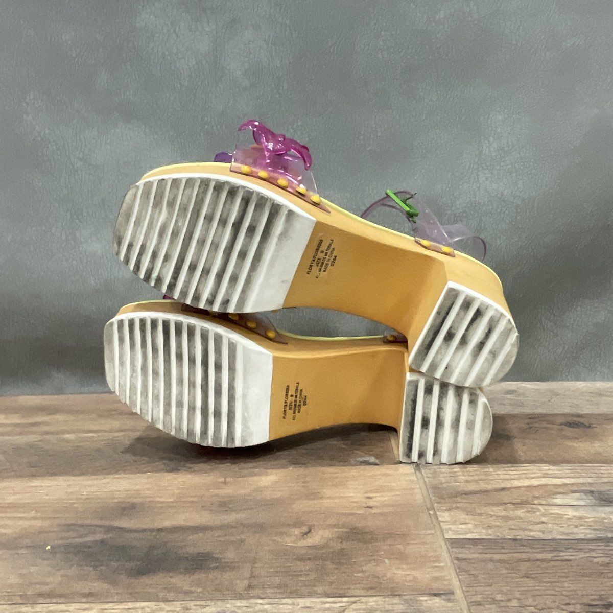 Betsey Johnson Floryn Floral Clear Strappy Platform Clog Sandals Size 9