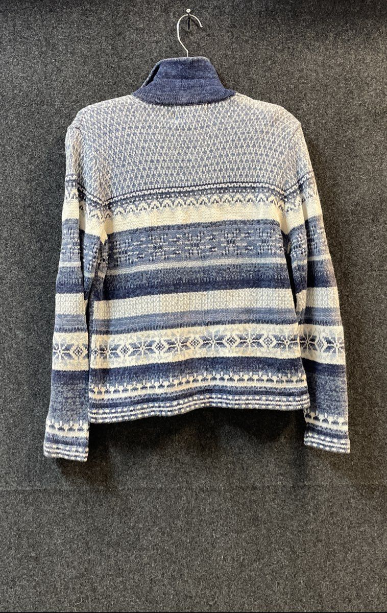 Heirloom Collectibles Women's Blue Snowflake Beaded Zip Sweater PS NWT