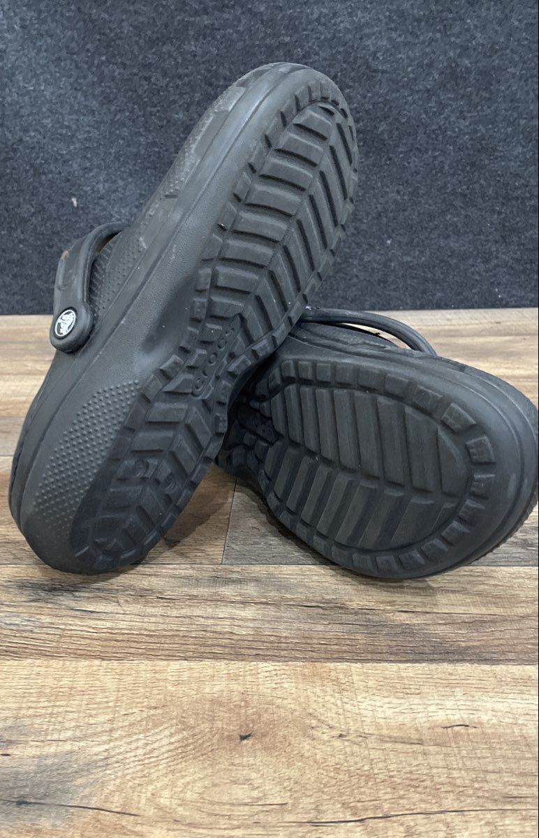 Crocs Classic Lined Clog Black Dual Comfort Size Men's 9 Women's 11