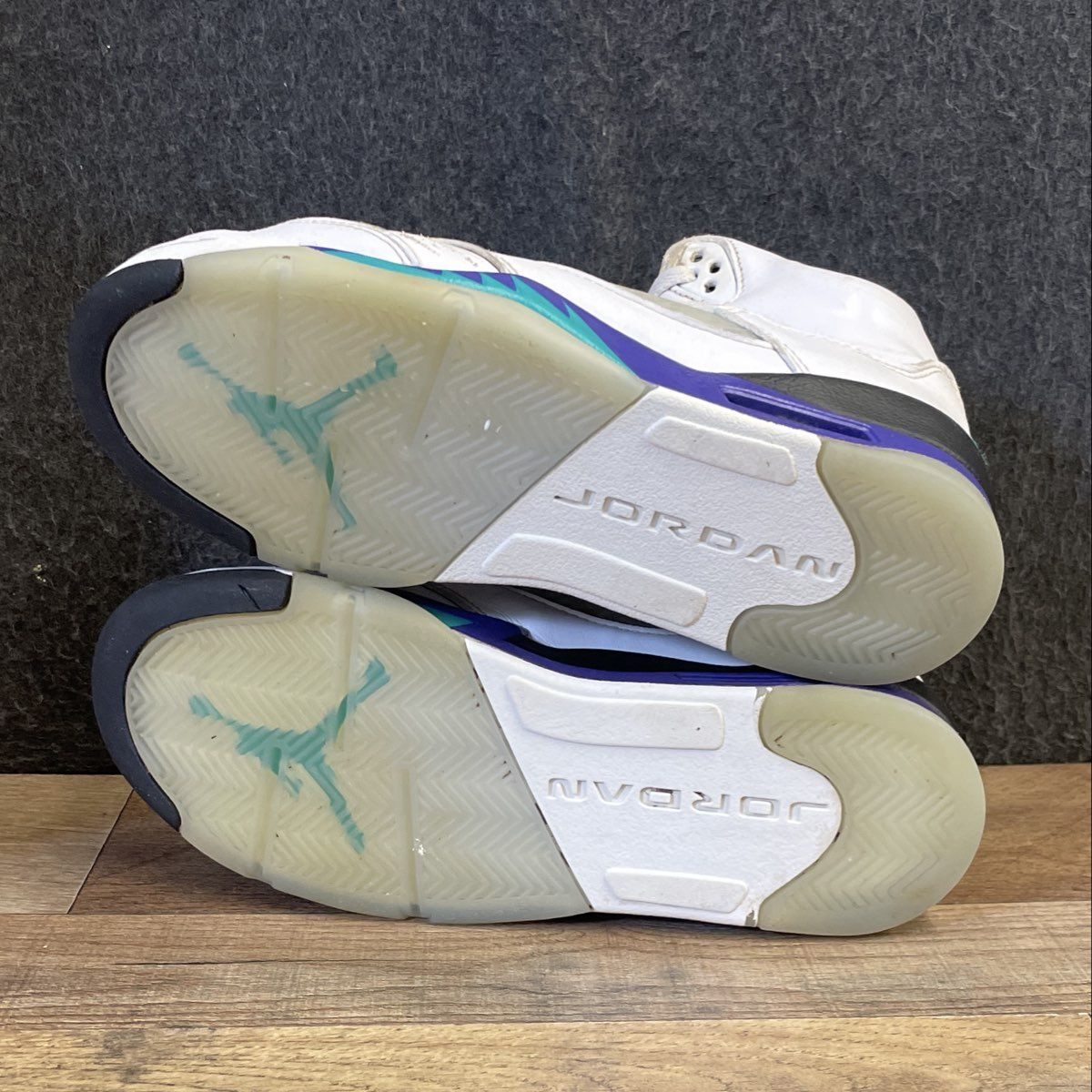 Nike Air Jordan 5 Retro Grape White New Emerald Basketball Shoes Size 10