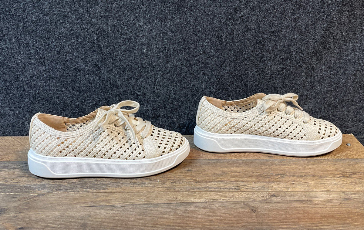 Charles David Reason Cream Woven Textile Lace-Up Platform Sneakers Size 9.5M