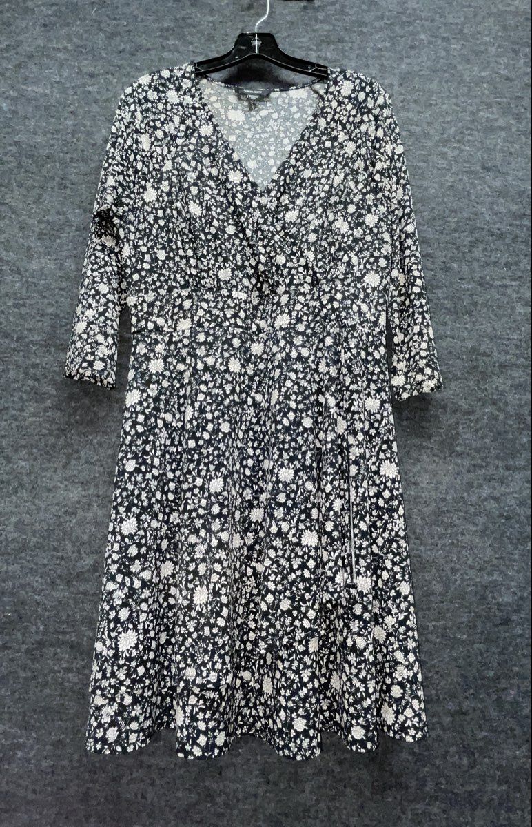 Karen Kane Women's Dress Black White Floral Faux Wrap 3/4 Sleeve Jersey Sz M