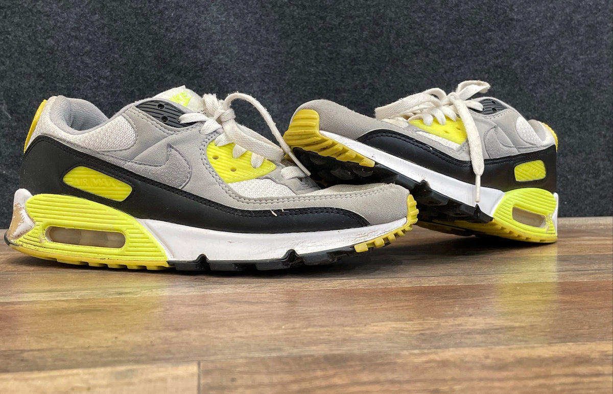 Nike Air Max 90 White Volt Wolf Grey Black CD0881-103 Size 9