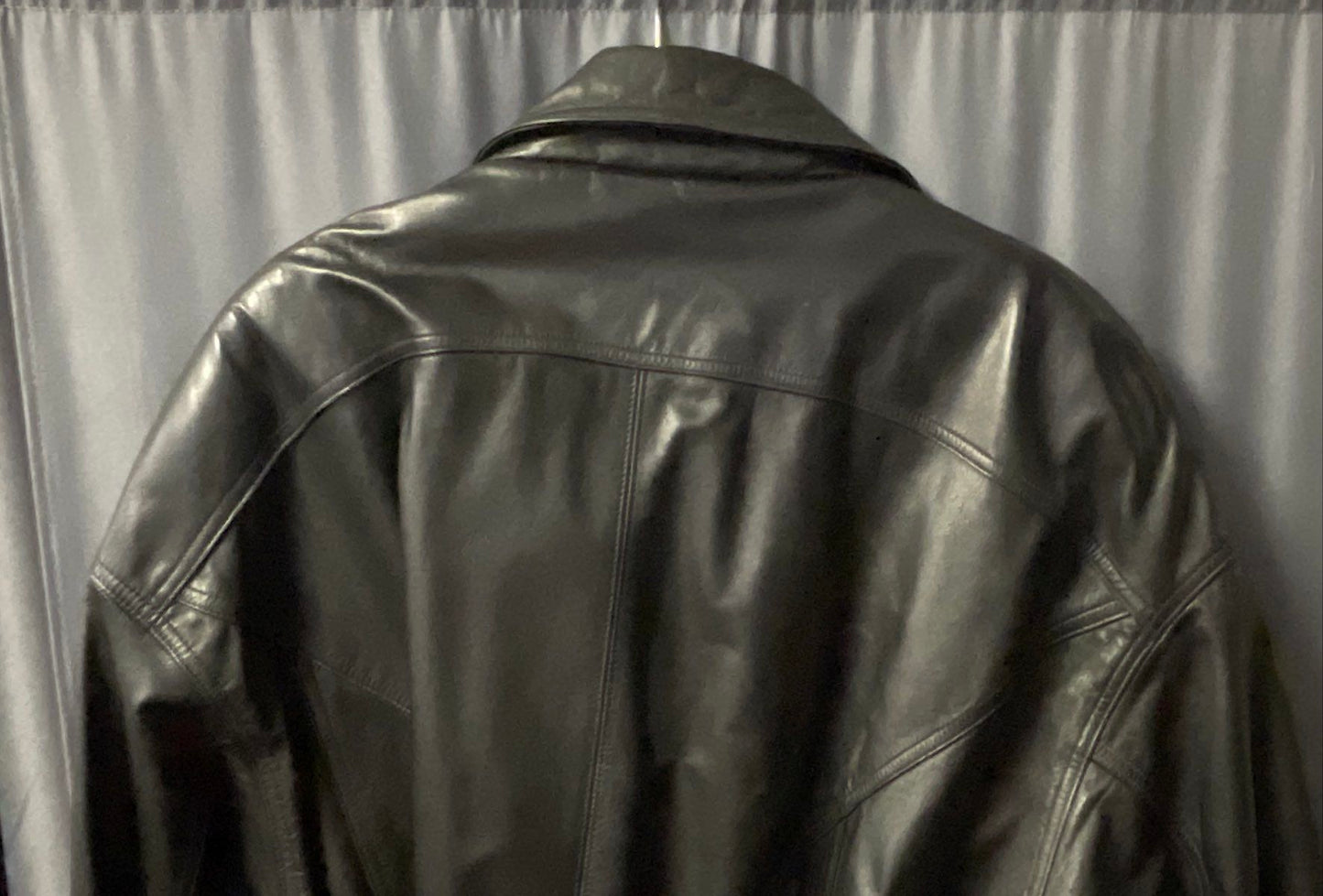 Vintage 90s Wilsons Men's Black Belted Leather Coat Thinsulate Insulated Sz XL