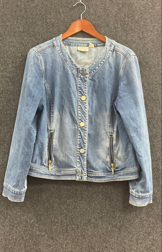Chico's Women's Collarless Denim Jacket Blue Faded Wash Zip Pockets Size 2