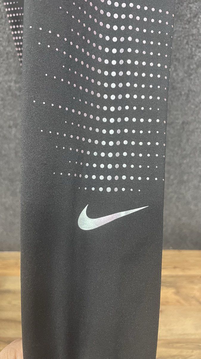 Nike Women's Nike Pro Dri-Fit Leggings Black Iridescent Dot Compression Sz M