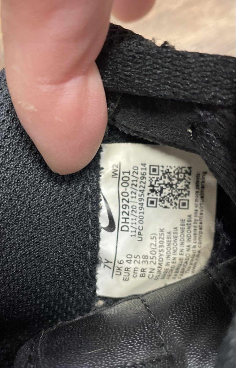Nike Air Force 1 Low Triple Black GS Sneakers Size 7Y DH2920-001