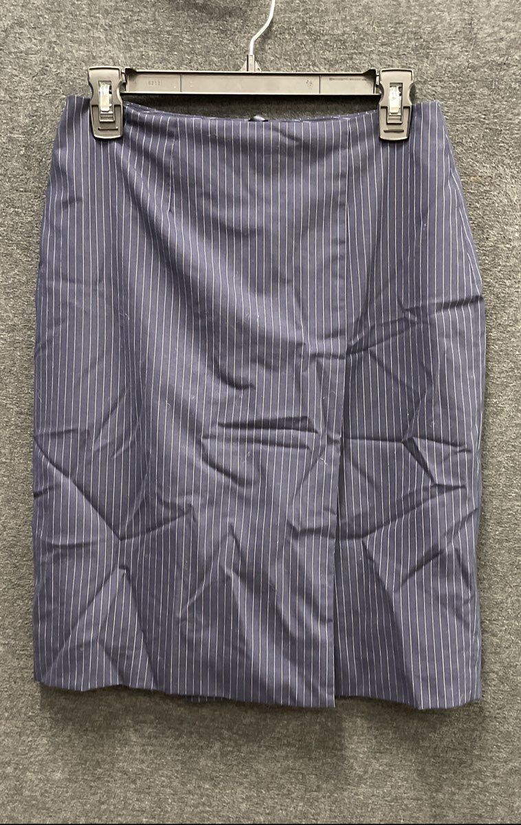Brooks Brothers 346 Women's Navy Blue Pinstripe Wool Blend Lined Skirt Size 2
