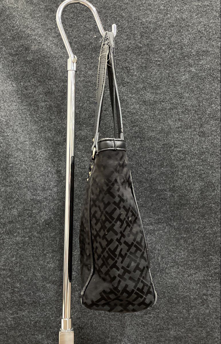 Tommy Hilfiger Black Monogram Fabric Leather Large Tote Bag Gold Tone Charm