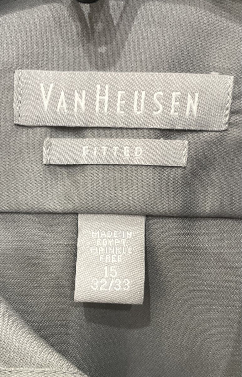 Van Heusen Men's Dress Shirt Gray Fitted Wrinkle Free Long Sleeve NWT 15 32/33
