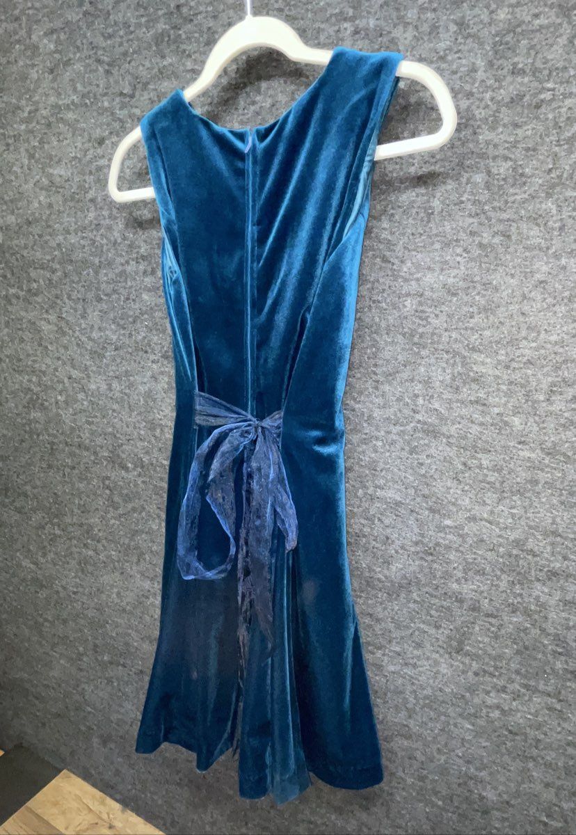 Vintage Y2K Girls Teal Blue Velvet Sleeveless Fit & Flare Dress Tie Waist