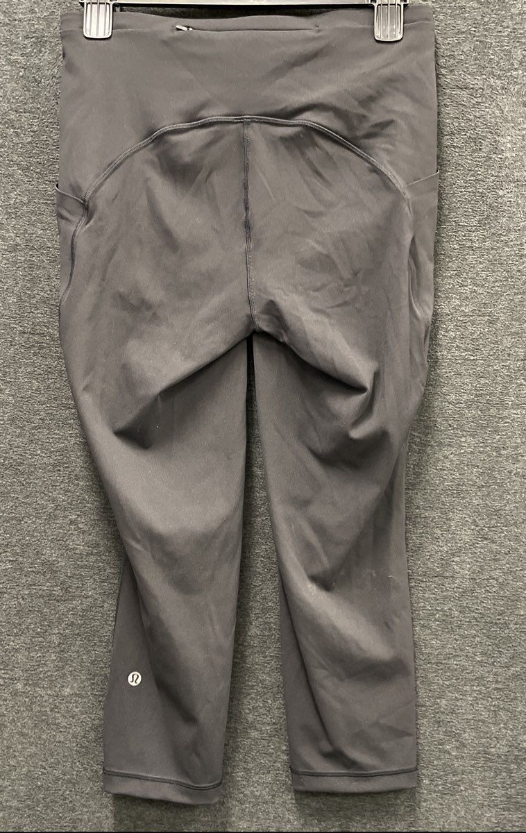 Lululemon Women's Black Swift Speed High-Rise Crop 21" Leggings Pockets Sz 8