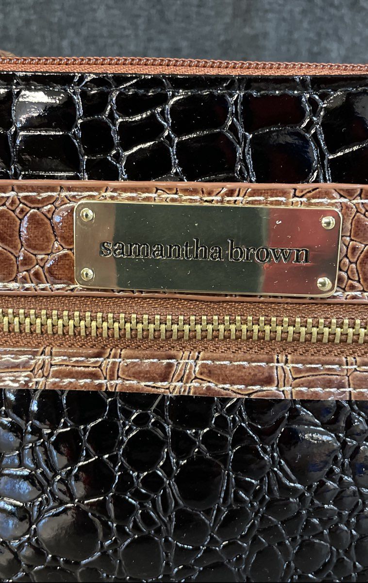 Samantha Brown Black Camel Croc Embossed Classic Wine Purse Insulated NWT