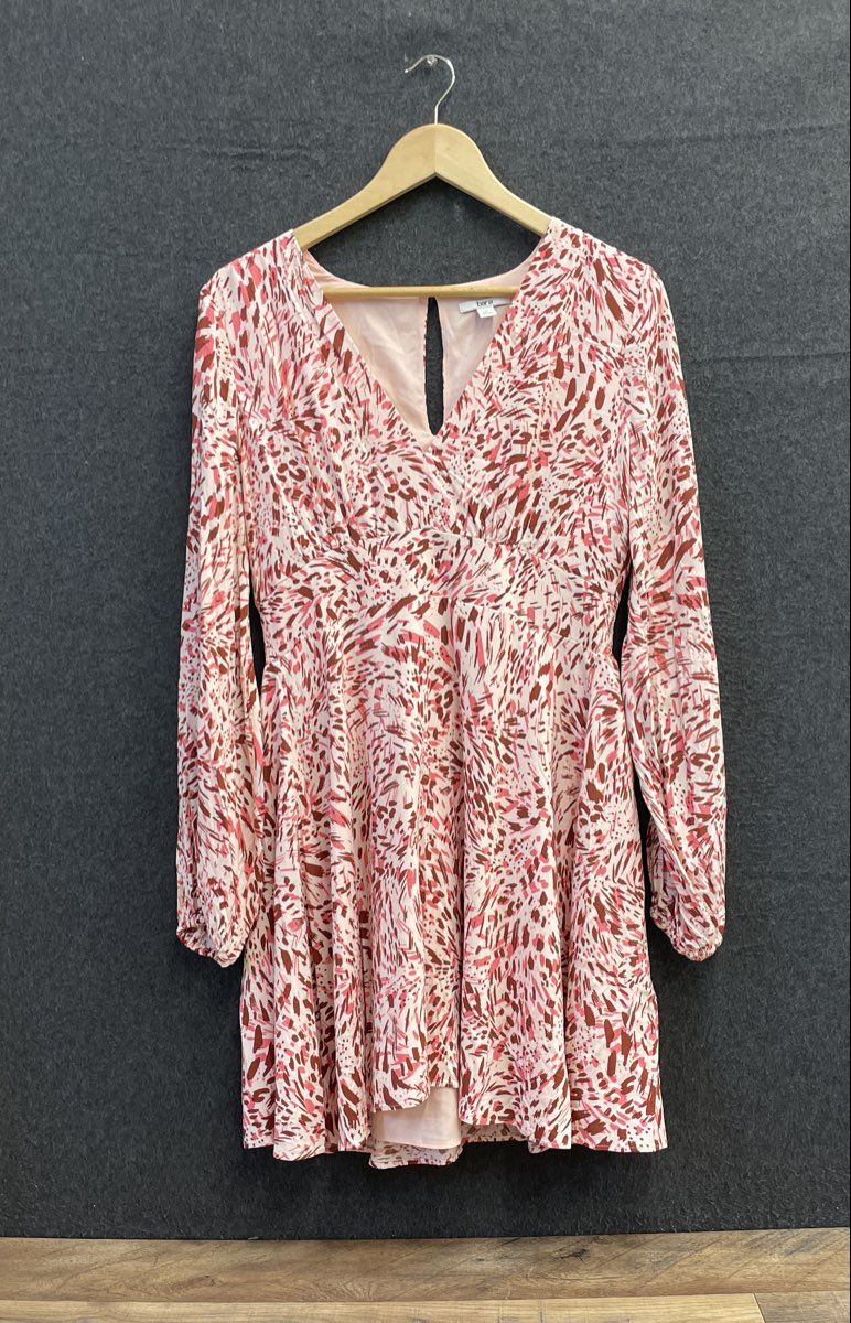 Bar III Women's Pink Abstract Print Long Sleeve V-Neck Smocked Mini Dress Sz M