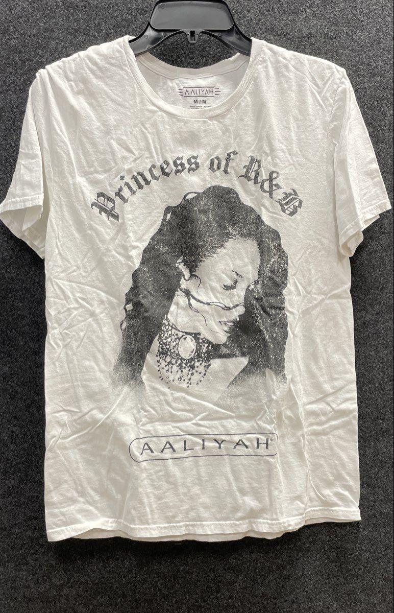 Aaliyah Princess of R&B Graphic T-Shirt Reprint C-Life Group Sz M