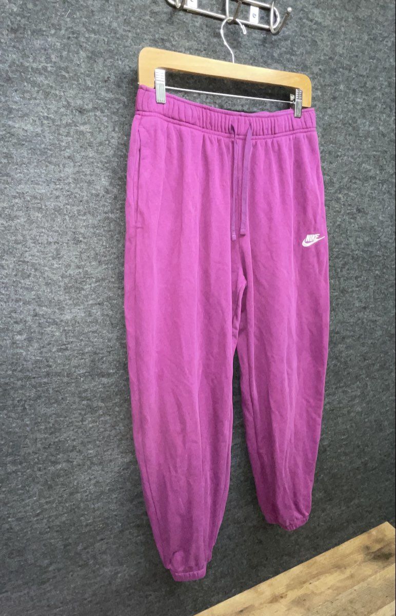 Nike Women's Club Fleece Joggers Purple Magenta Embroidered Sweatpants Sz M