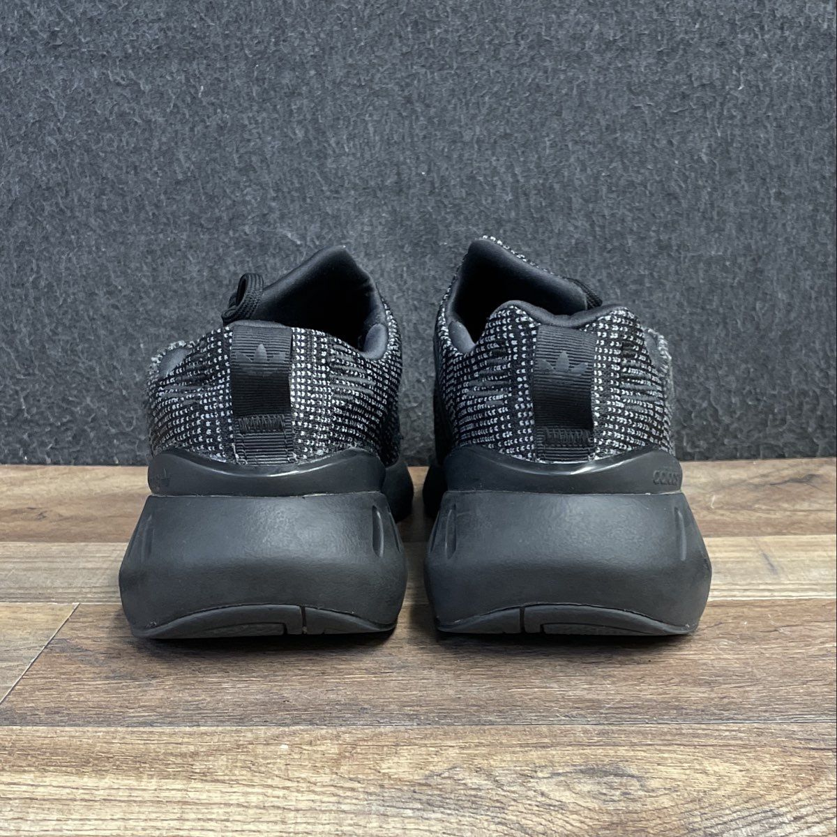 Adidas Swift Run 22 Core Black Grey Knit Lifestyle Sneakers Men's Size 7