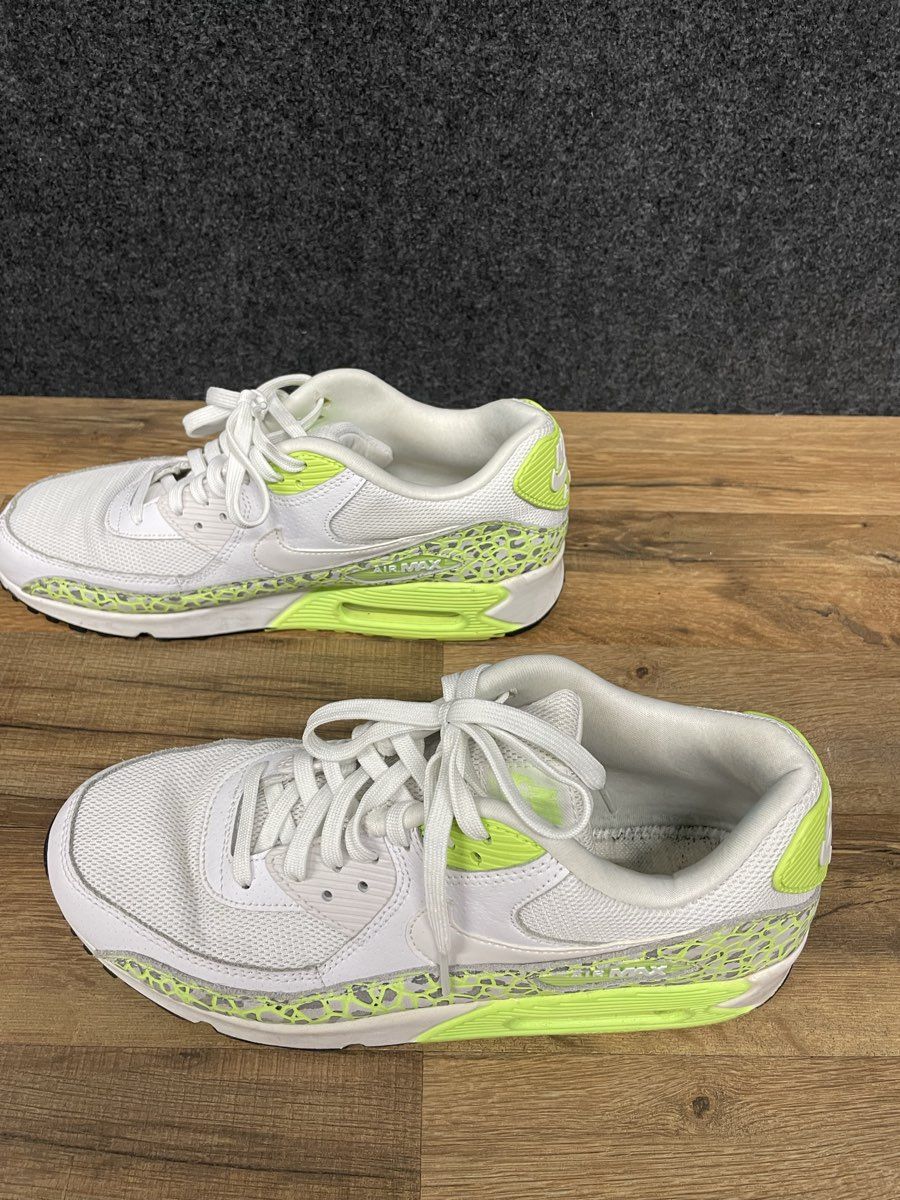 Nike Air Max 90 Premium White Ghost Green Black Women's Size 11