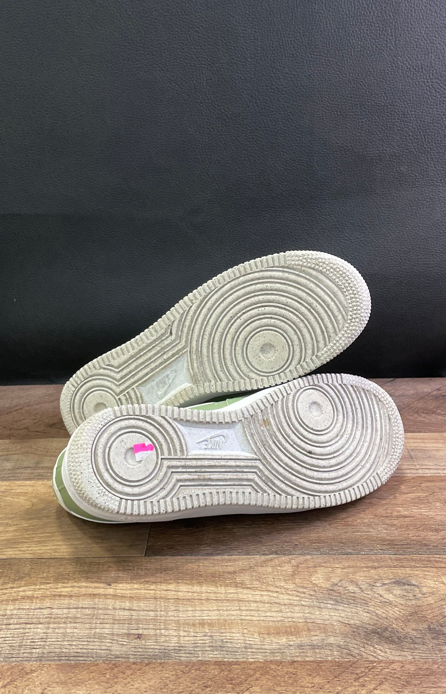 Nike Air Force 1 '07 Next Nature Oil Green White Women's Size 9 COA