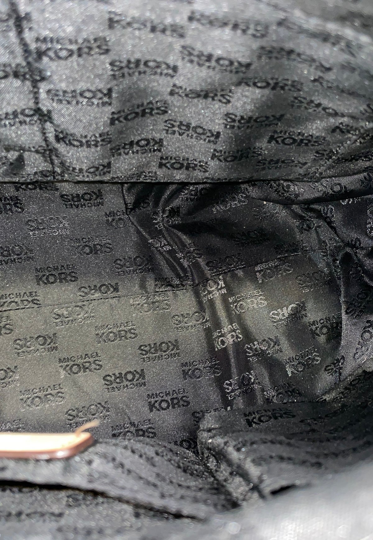 Michael Kors Black Patent Monogram Jet Set Tote Bag Gold Tone Hardware Charm
