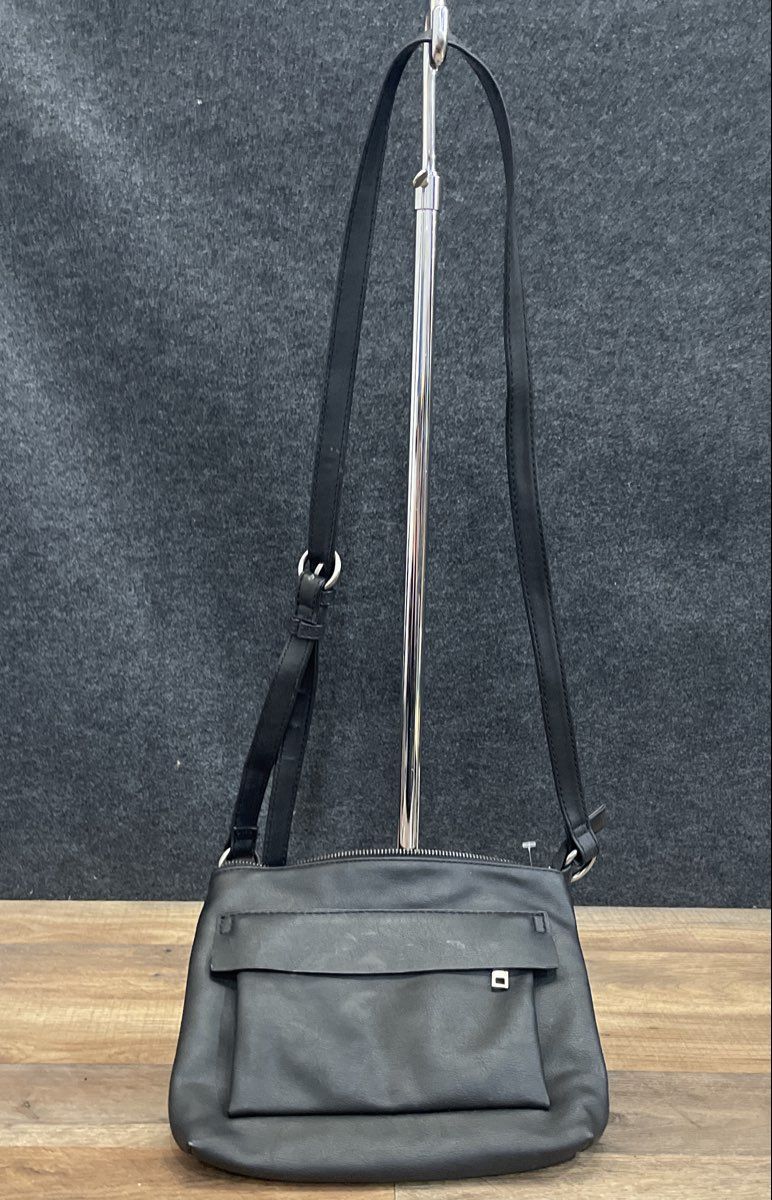 Universal Thread Black Faux Leather Crossbody Bag Front Pocket Silver Hardware