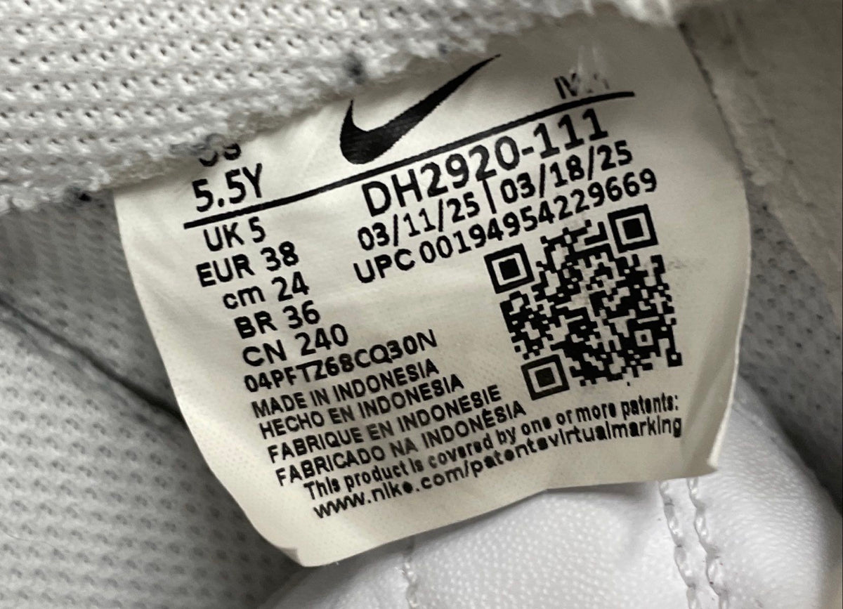 Nike Air Force 1 LE GS Triple White Youth Sneakers Size 5.5Y