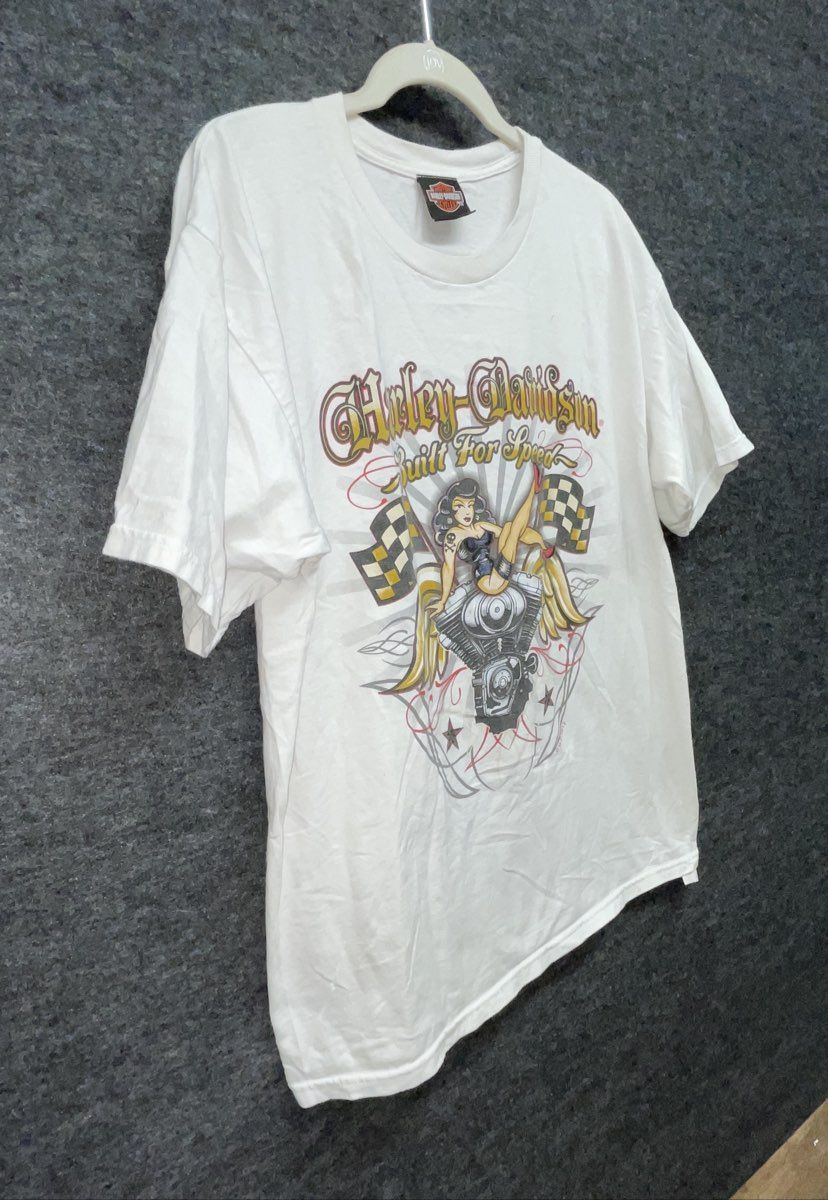 Harley-Davidson Built For Speed Pinup Graphic Tokyo Japan T-Shirt 2012 Sz L