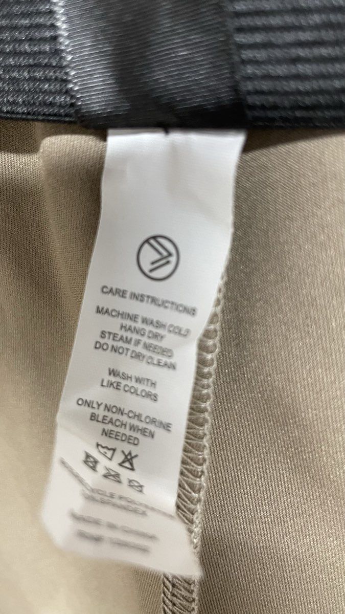 Savvi Women's Tan Beige Faux Suede Fabric Leggings Sz M NWT