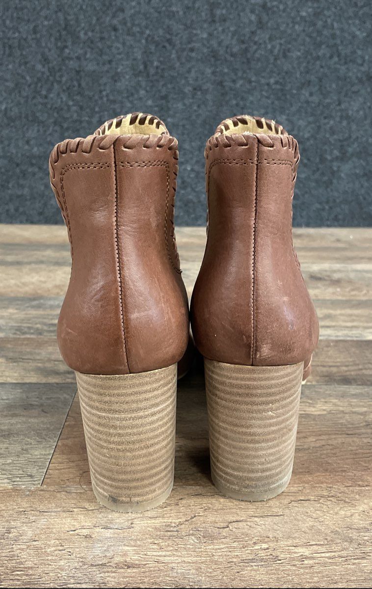 Lucky Brand Sivya Ark Brown Saddle Leather Cutout Ankle Boots Women's Size 9