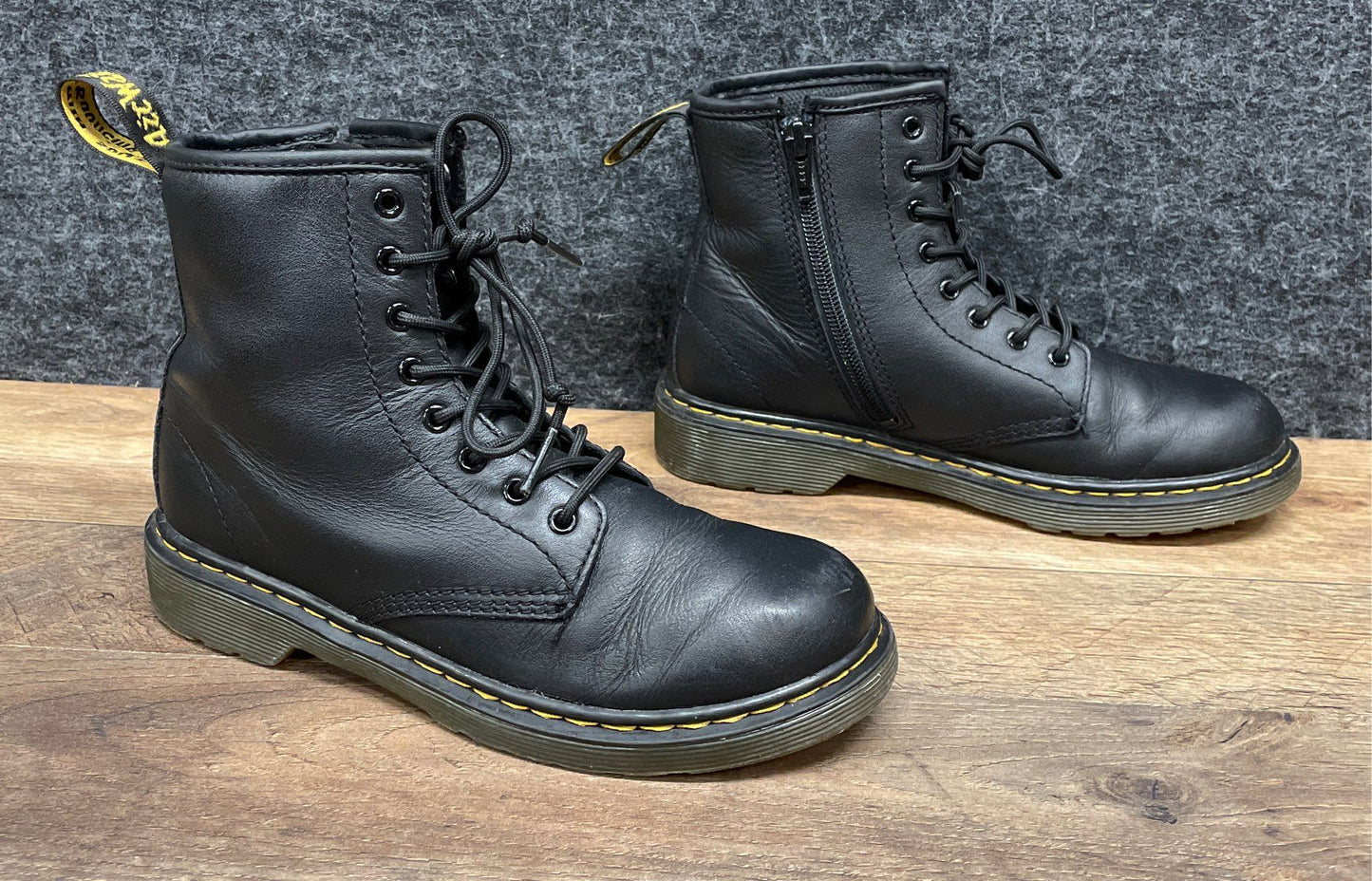 Dr. Martens 1460 J Black Leather Side Zip 8-Eye Boots Junior Size US 3
