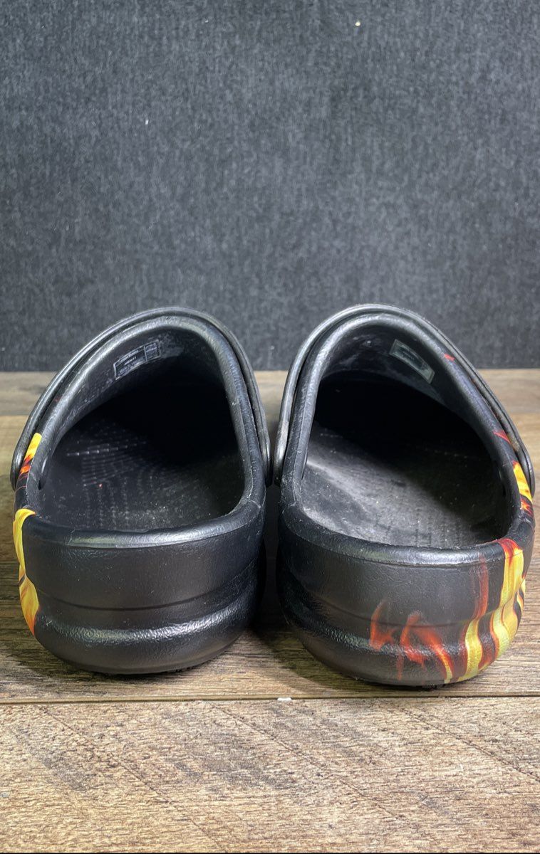 Crocs Bistro Graphic Flames Black Clogs Work Shoes Men's 9 Women's 11
