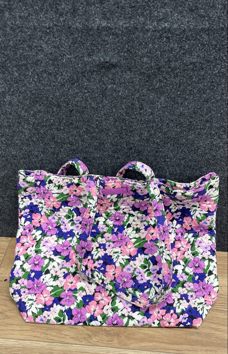 Vera Bradley Quilted Cotton Floral Handbag Tote & Satchel Crossbody Lot of 2