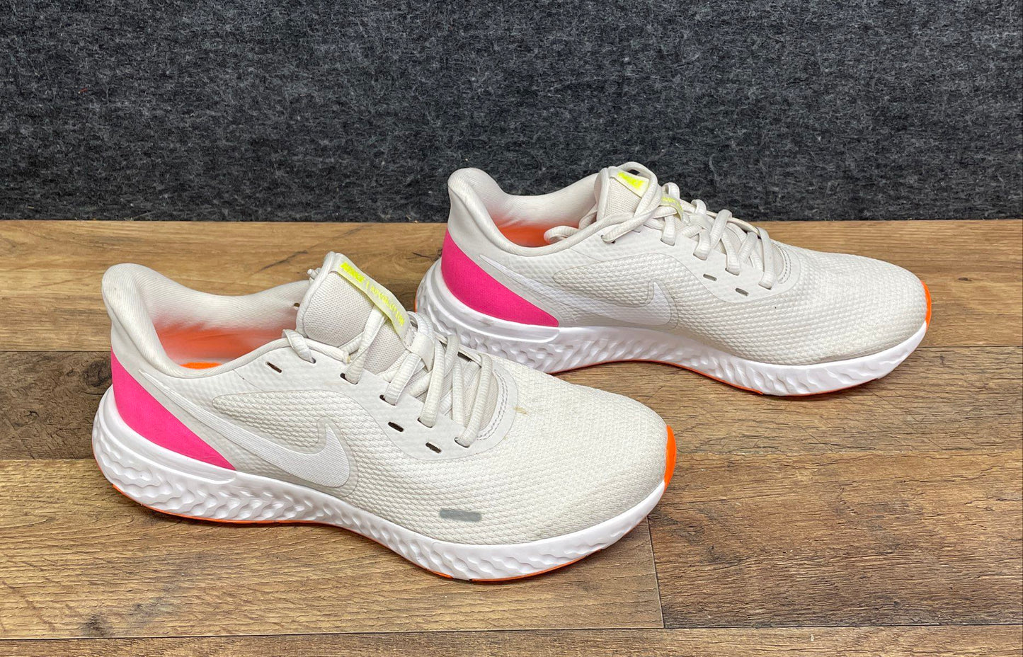 Nike Revolution 5 White Pink Laser Orange Women's Running Shoes Size 8.5