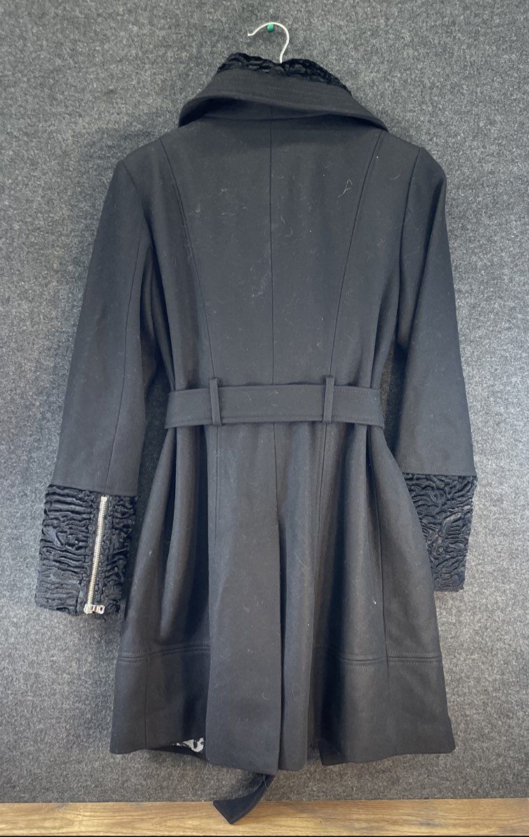 GUESS Women's Black Wool Blend Belted Coat Faux Fur Collar Asymmetric Zip