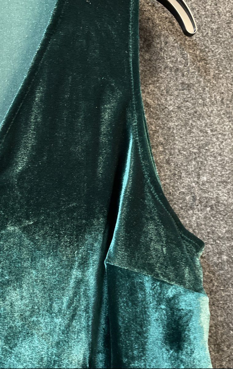 J.Crew Women's Emerald Green Velvet V-Neck Sleeveless Top Shell Sz M NWT