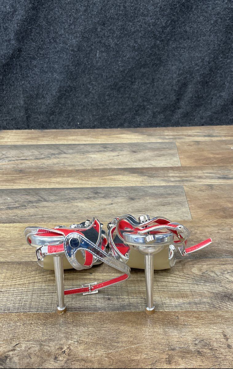 YUMERMER Silver Metallic Crystal Embellished Stiletto Sandals Women's Size 37