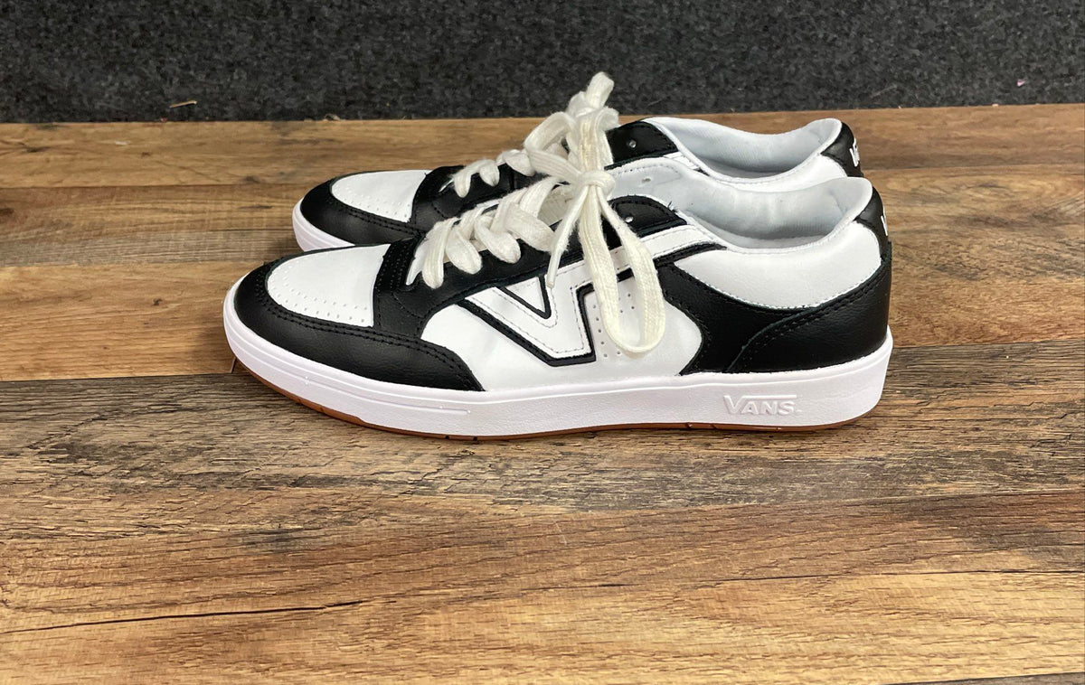 Vans Lowland CC White Black Leather Low Top Sneakers Women's 8 Men's 6.5