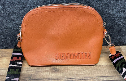 Steve Madden Brown Grained Leather Dome Crossbody Bag Wide Logo Guitar Strap