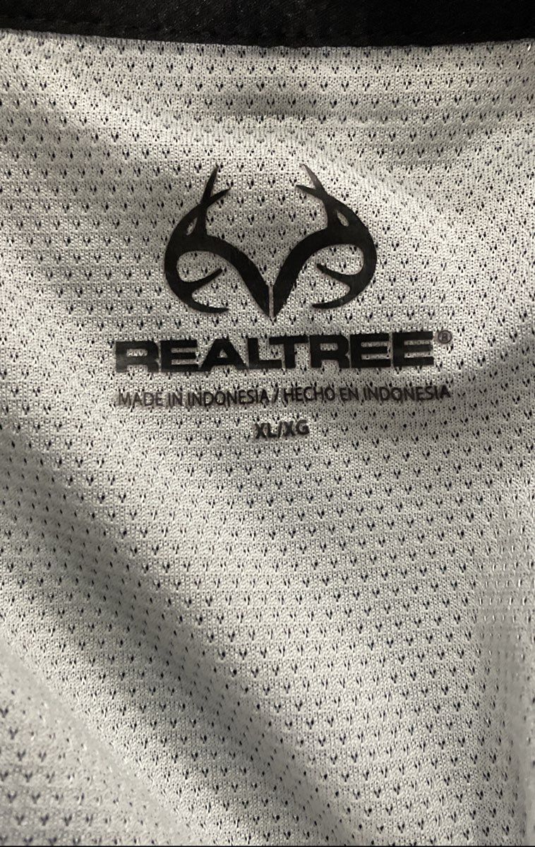 Realtree Men's Black Vented Performance Fishing Button Up Shirt Sz XL